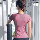 CAMISETA T-SHIRT FITNESS DRY FIT FEMININA - Conforto e Performance em Cada Movimento!
