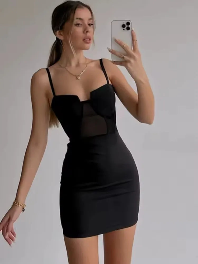 Vestido Slim Decotado - HIZILENT DRESS