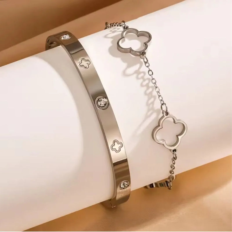 Conjunto de Pulseiras Trevo da Sorte em Aço Inoxidável - CHARMÉ