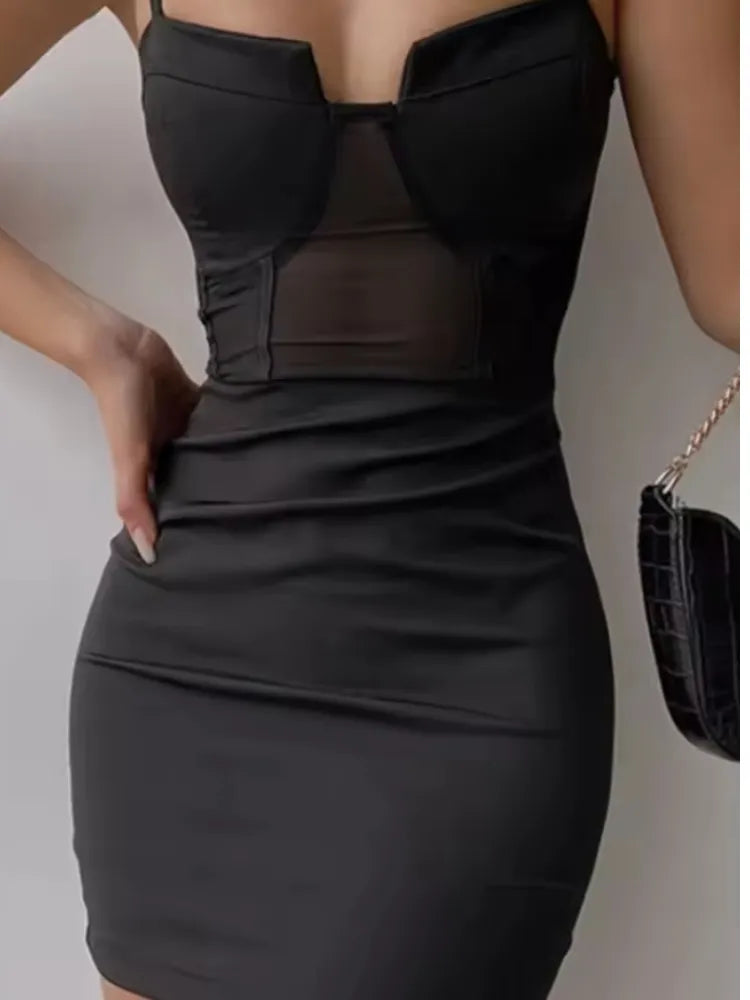 Vestido Slim Decotado - HIZILENT DRESS